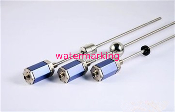 Trasmettitore bifilare del livello liquido con magnetostrittivo per le cisterne